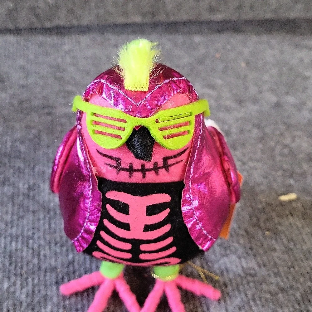 TARGET Spritz Hyde and Eek! Birds Halloween glitters 2024